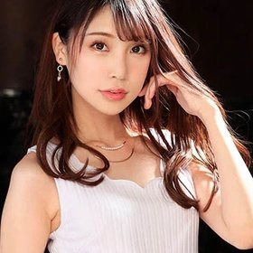 Hoshiya Hitomi
